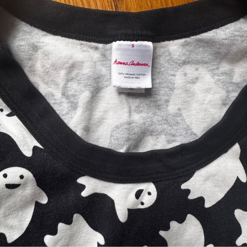 Hanna Andersson Black and White Ghost Pajama Set - Picture 2 of 3